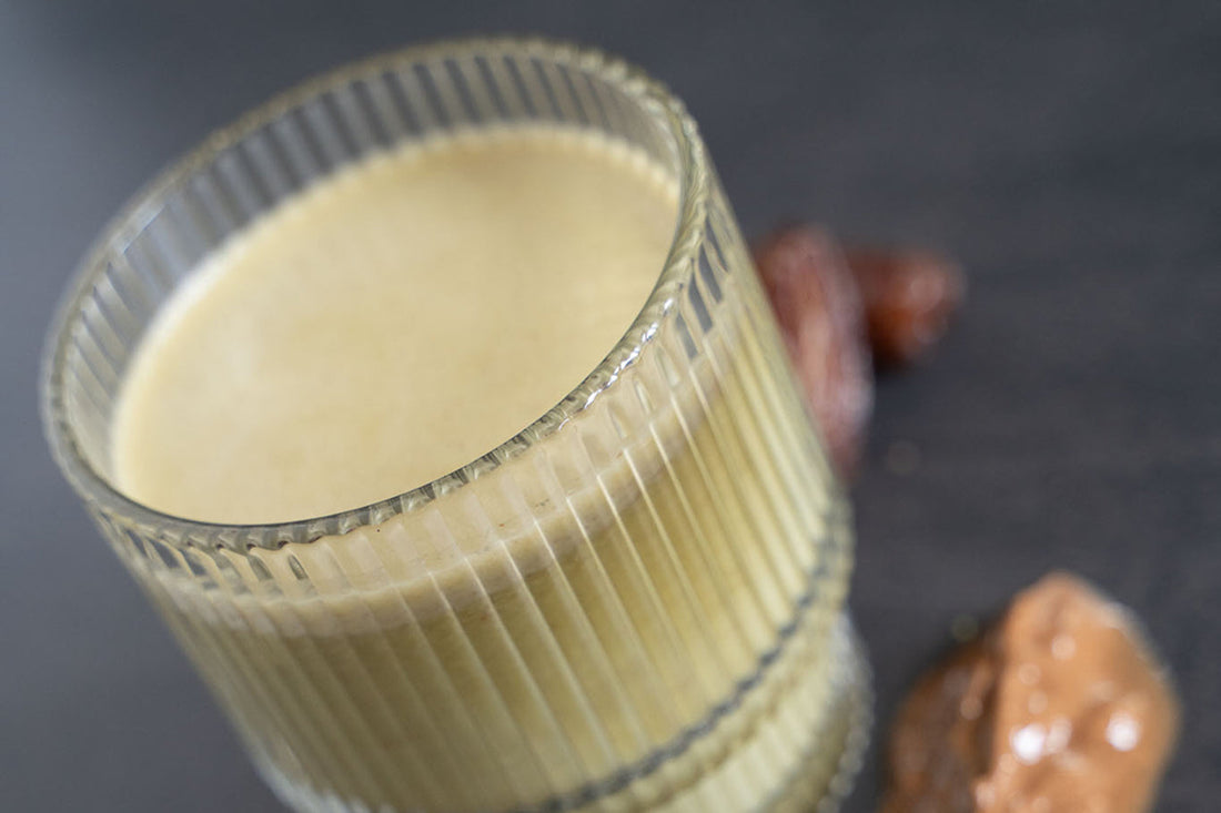 Matchás–vaníliás smoothie