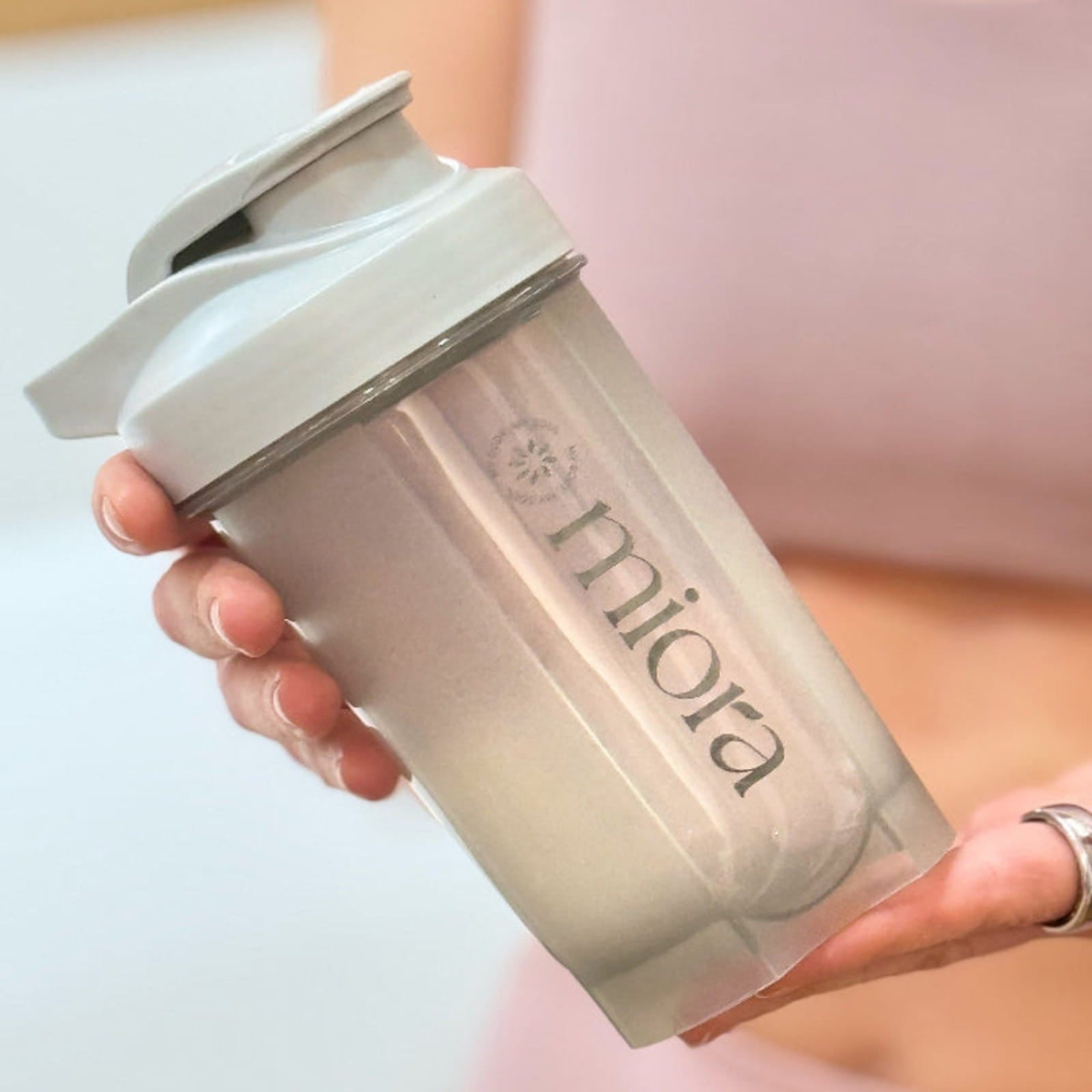 Miora Shaker
